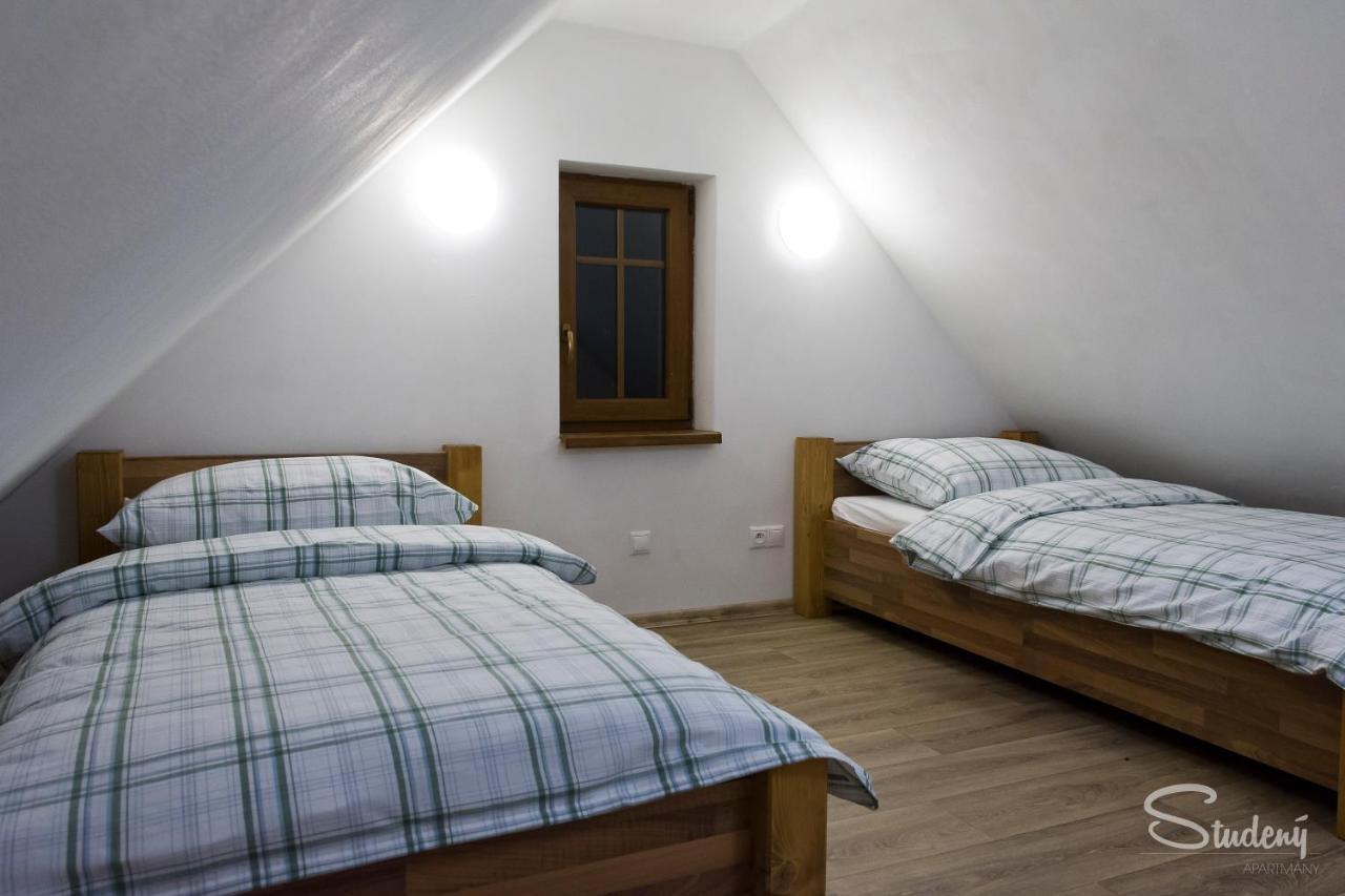 Apartmany Studeny Kunratice  Exterior foto