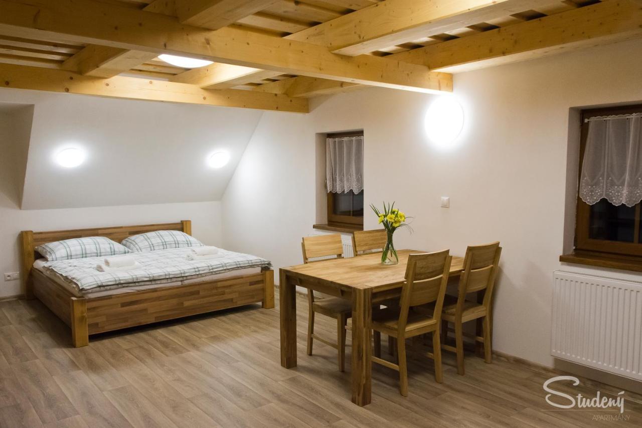Apartmany Studeny Kunratice  Exterior foto
